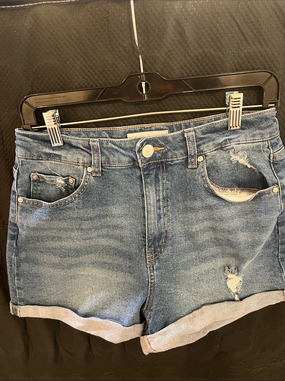 Ban-jara ladies Blue Distressed Denim Shorts size 11/29